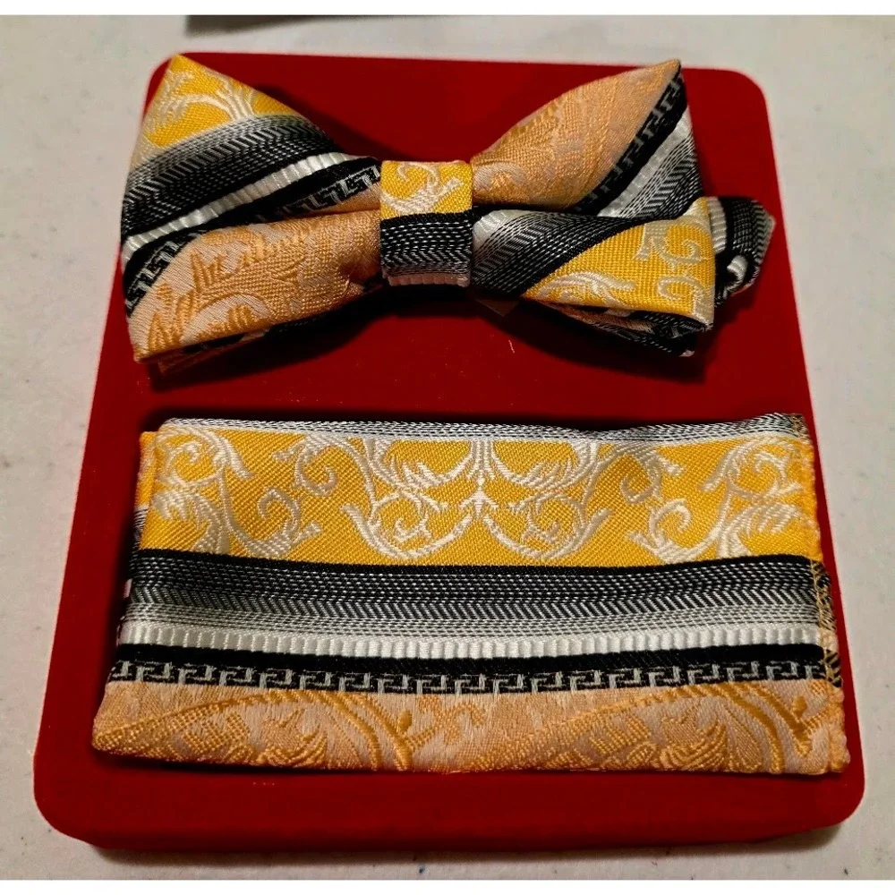 Boys Formal Carolina Bay Bowtie and Handkerchief Set